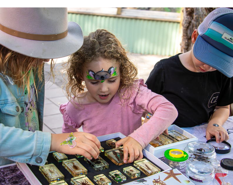 Kids at Currumbin Wildlife Sanctuary